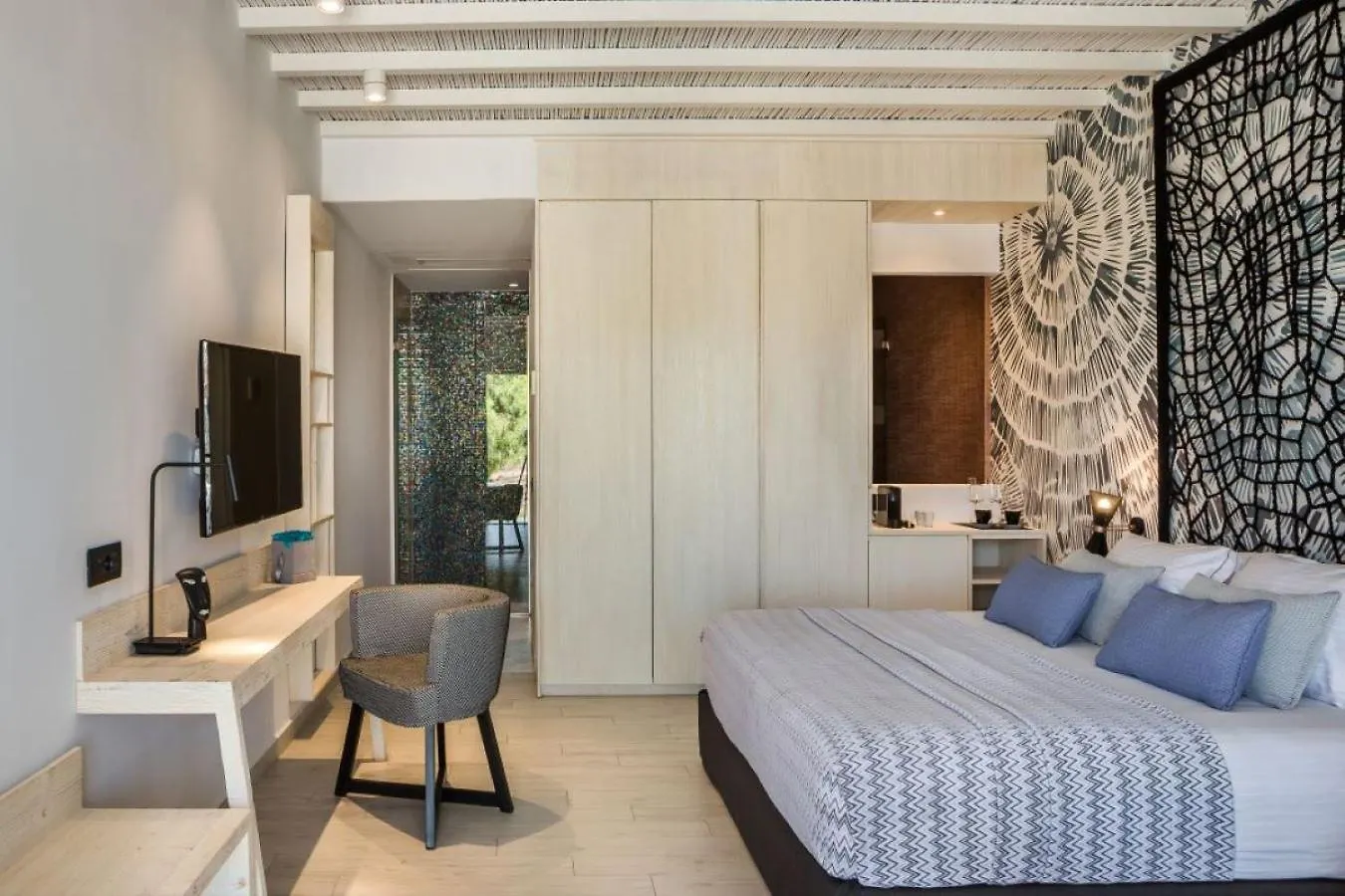 Amyth Of Mykonos Super Paradise Grekland