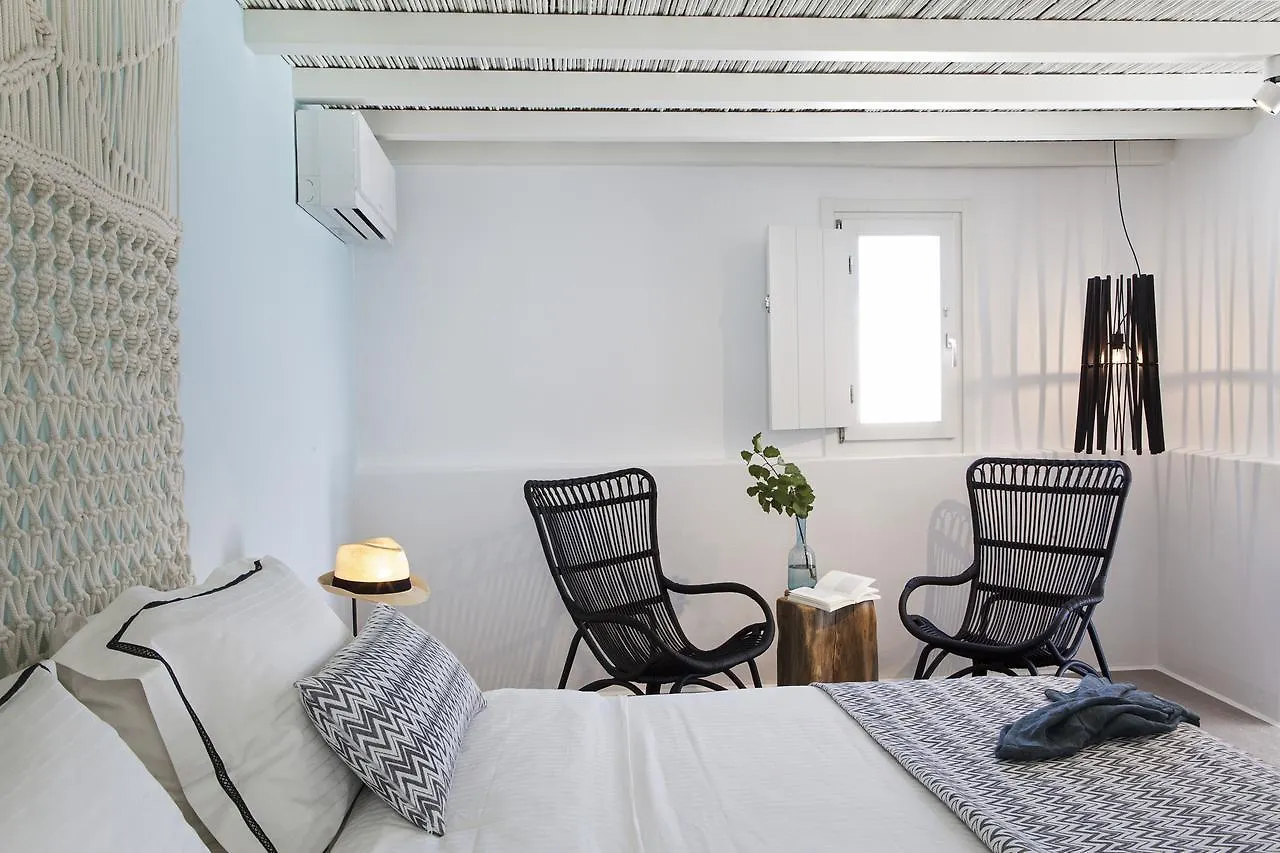 Amyth Of Mykonos Super Paradise Grekland