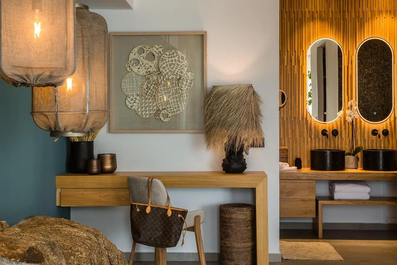 Amyth Of Mykonos Super Paradise Hotel