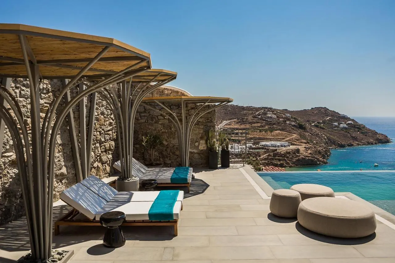 Amyth Of Mykonos Super Paradise